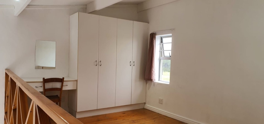 To Let 1 Bedroom Property for Rent in Humewood Eastern Cape
